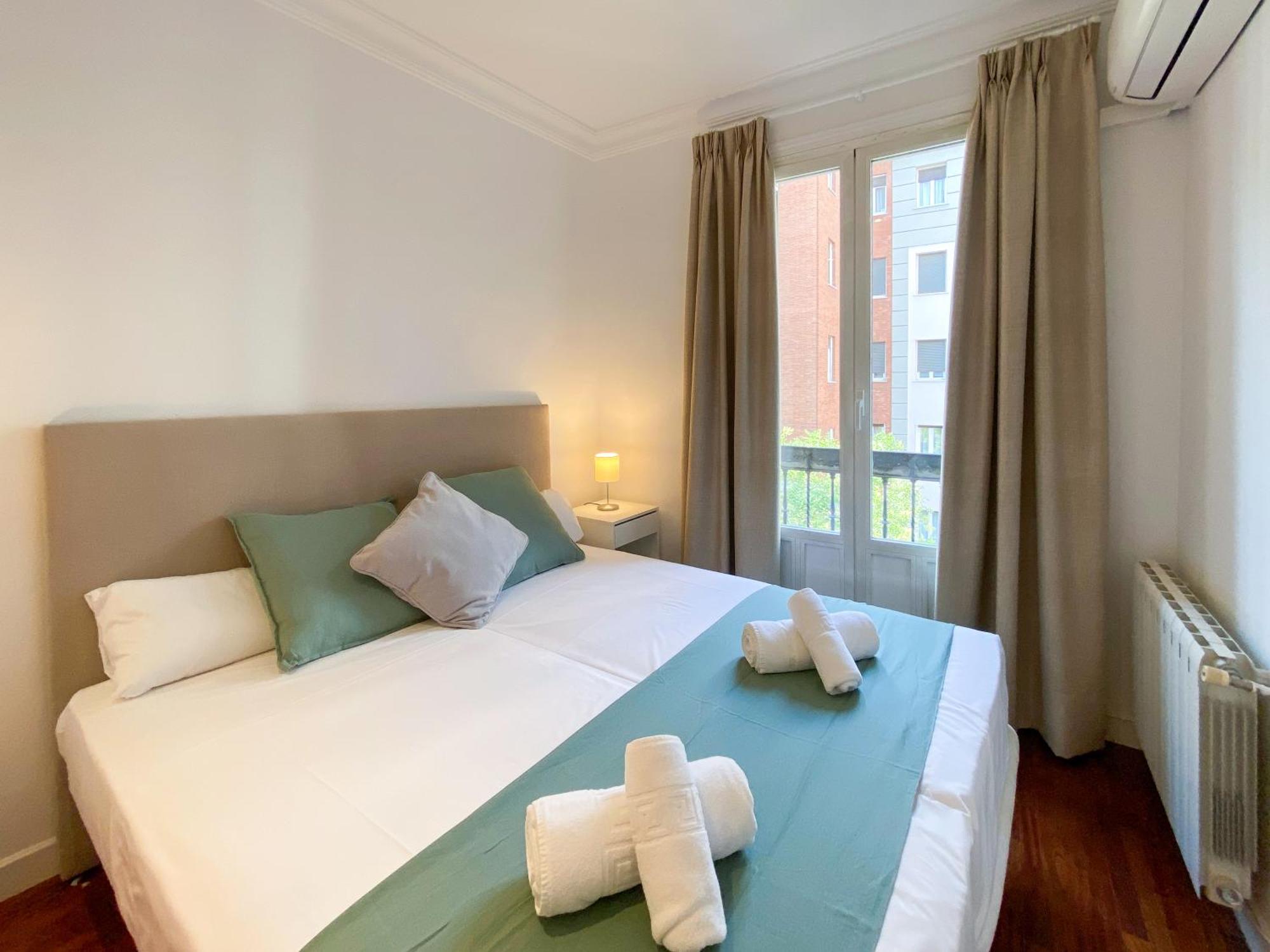 Montaber Apartments - La Paz Market Мадрид Номер фото