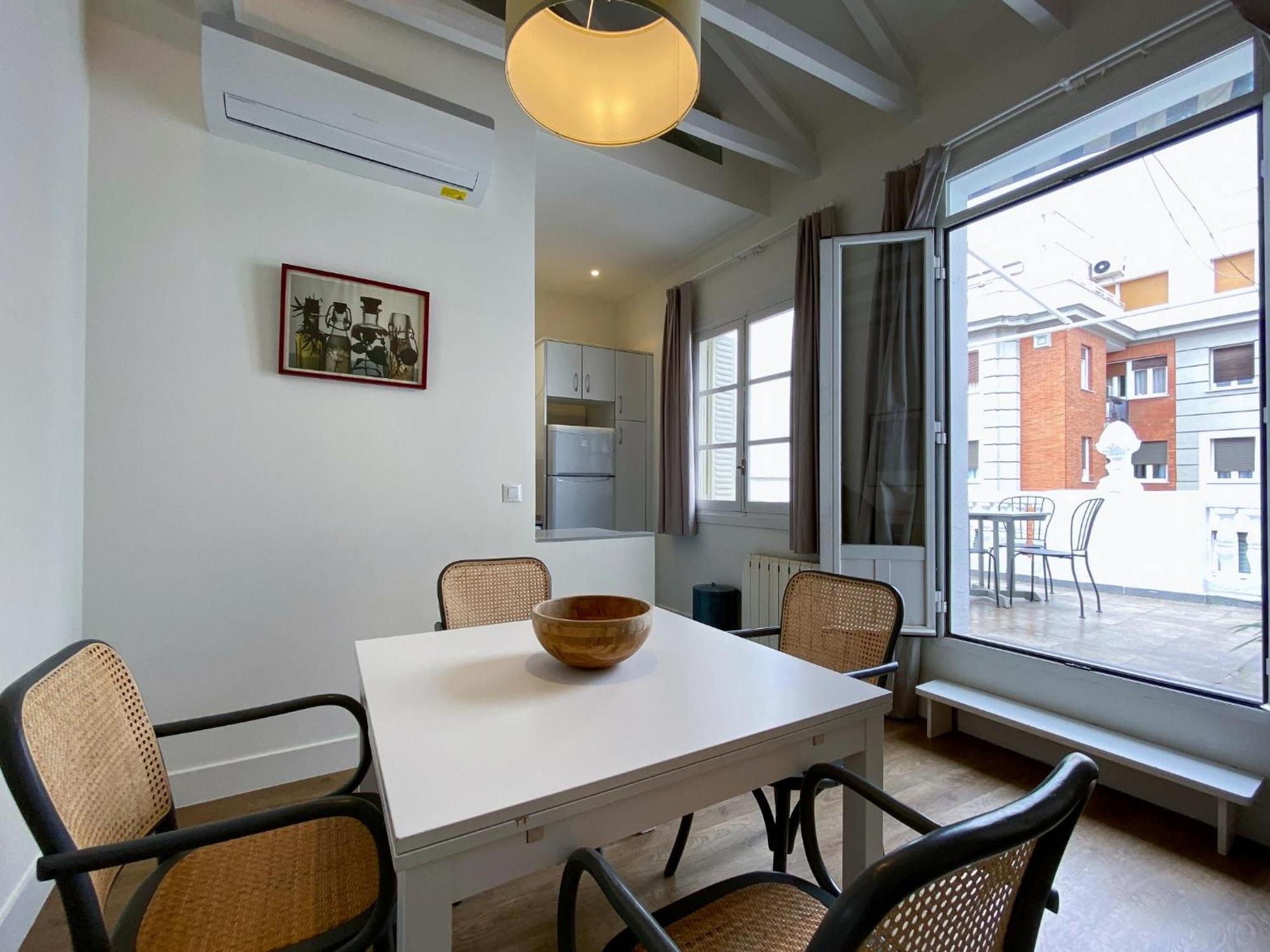 Montaber Apartments - La Paz Market Мадрид Номер фото