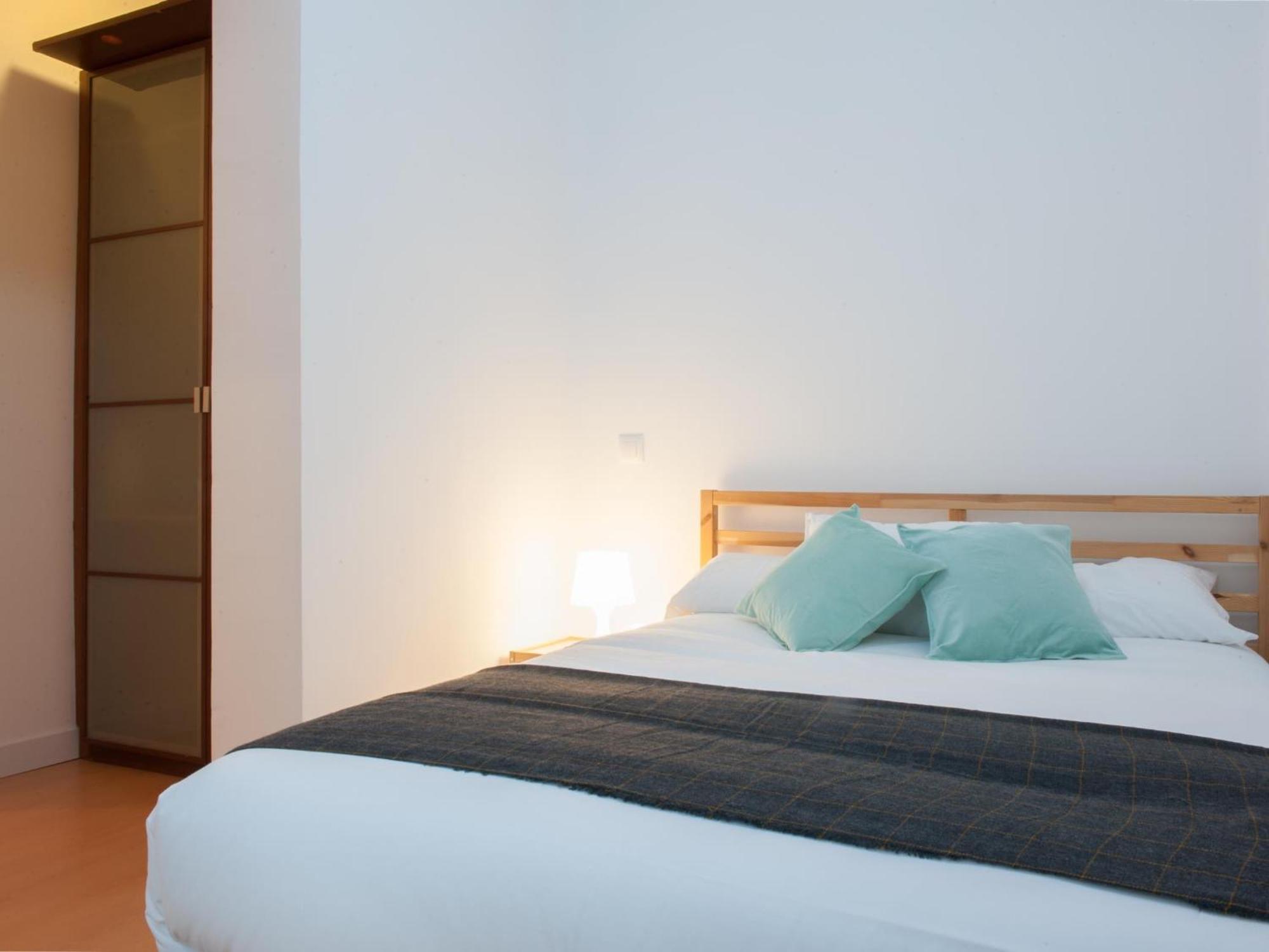 Montaber Apartments - La Paz Market Мадрид Номер фото
